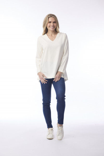 Essential Knit Top V Neck