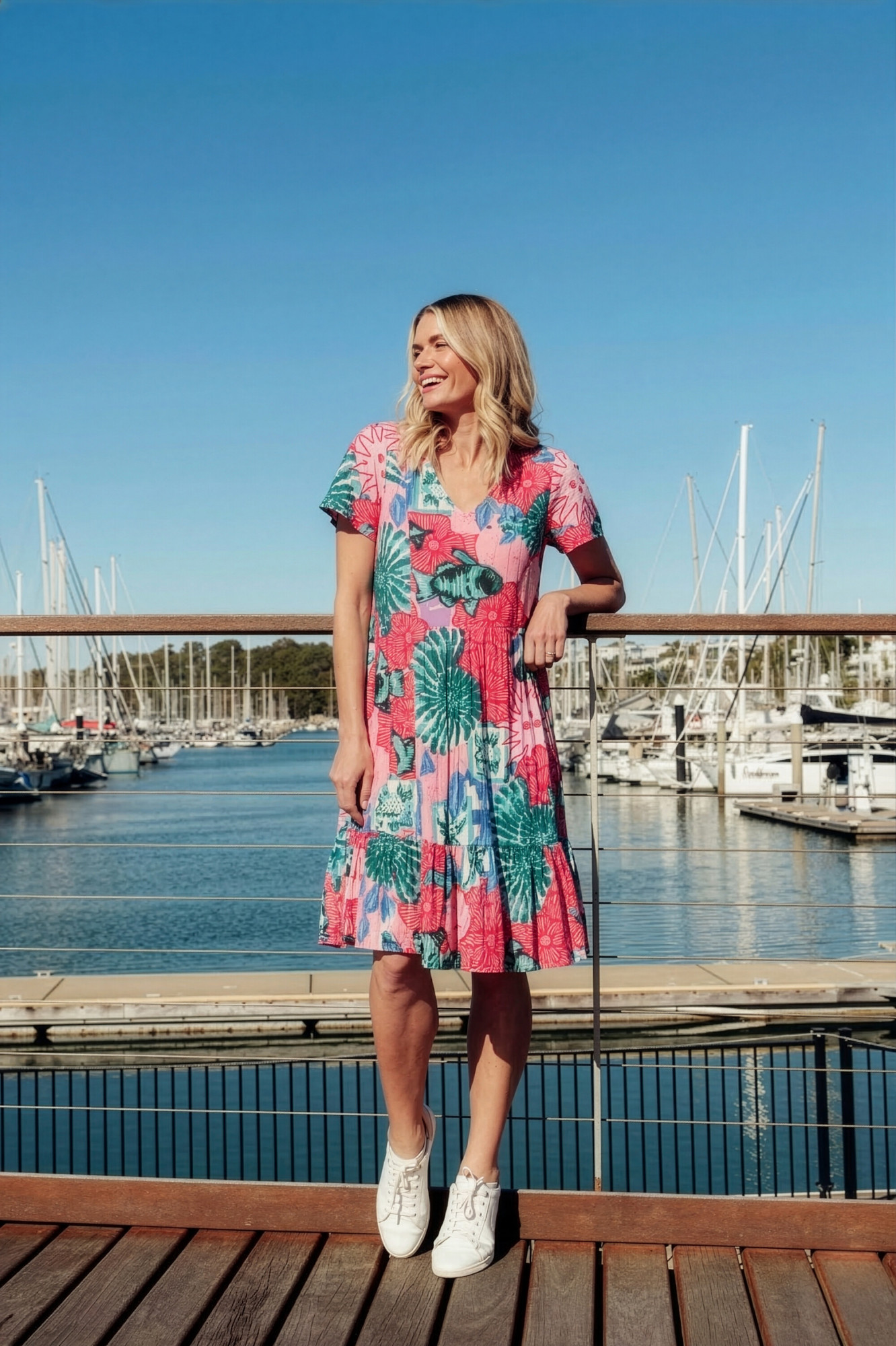 Kimberly Dress V Neck Short Sleeve