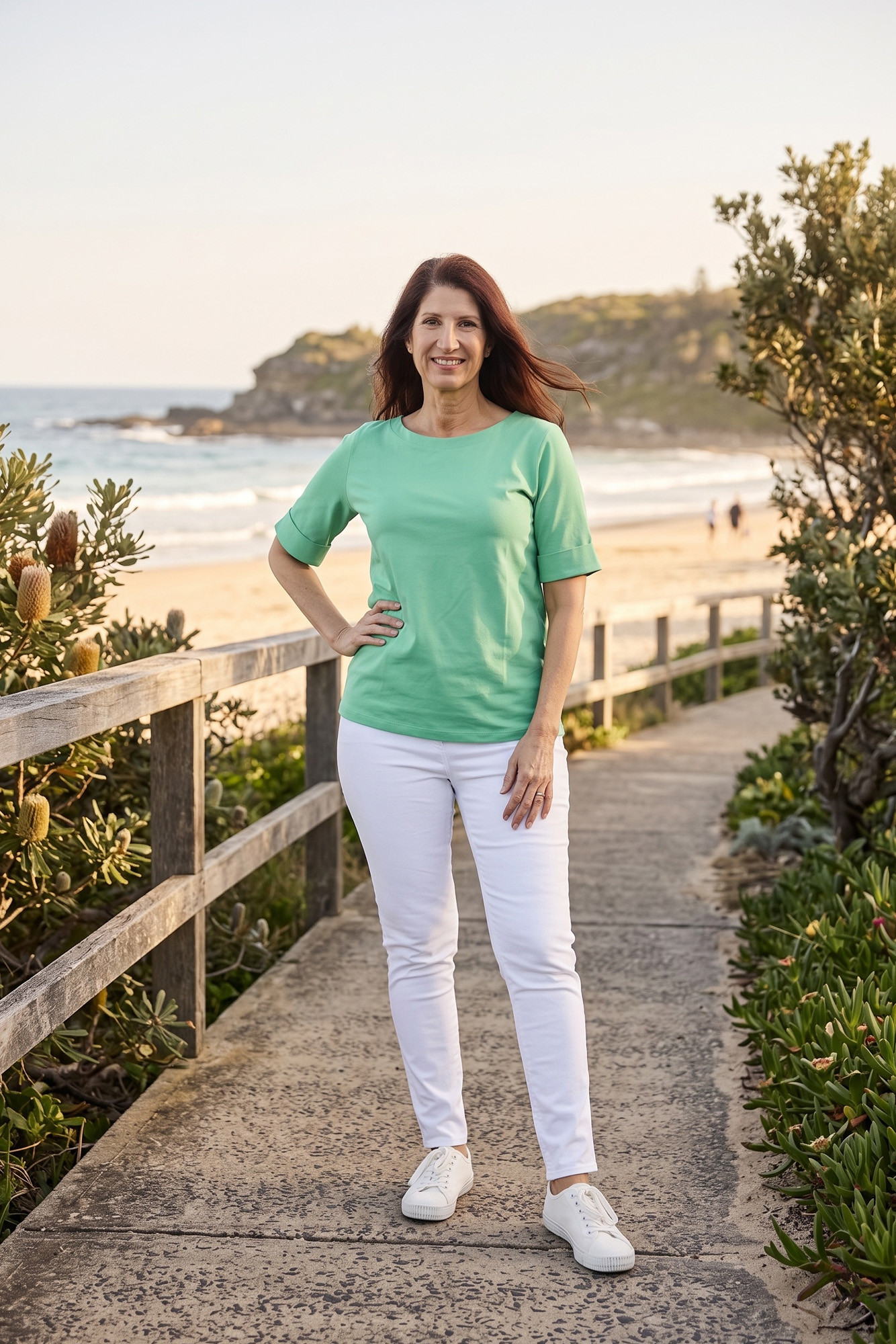 Cuff Hem T-shirt