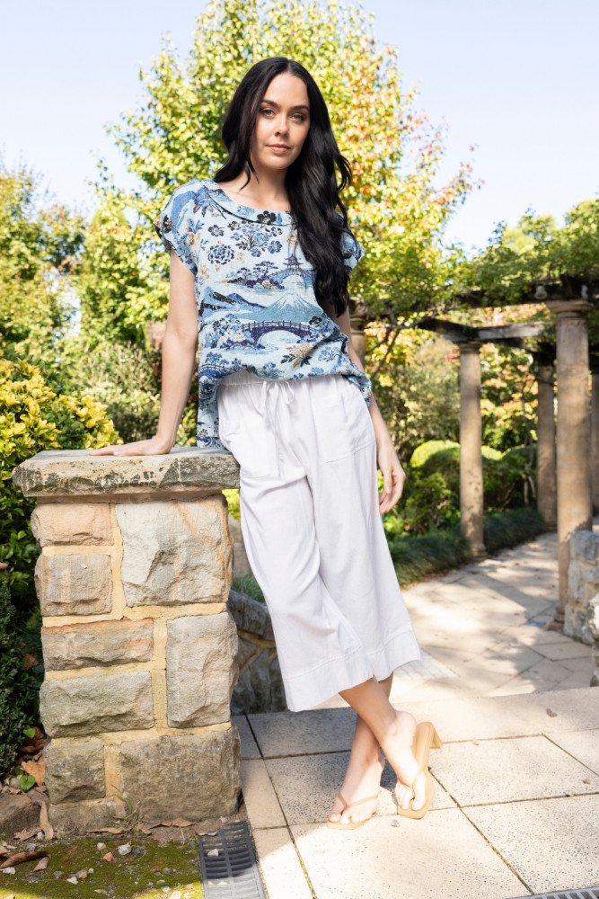 Nanjing Top Rolled Neckline