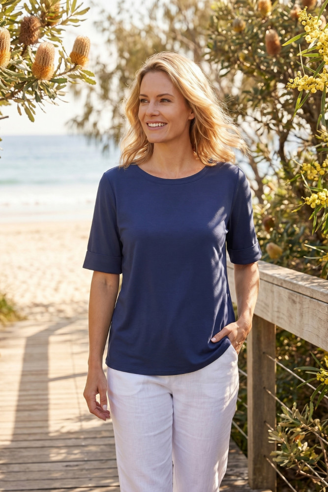 Cuff Hem T-shirt