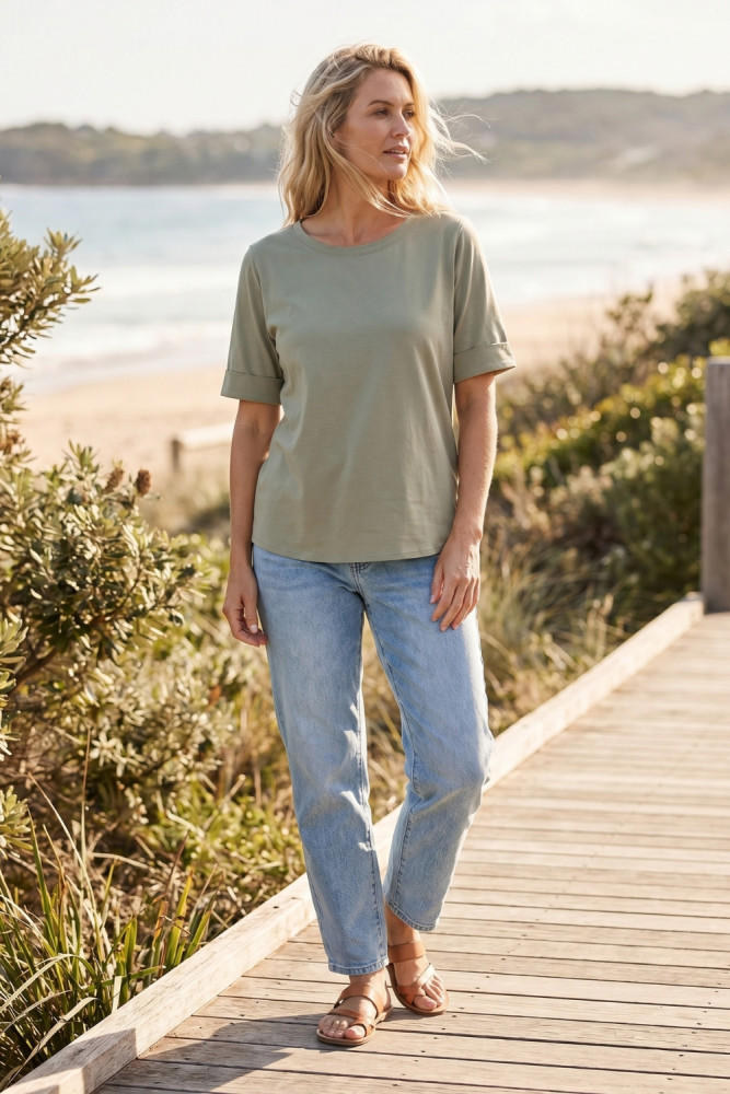Cuff Hem T-shirt