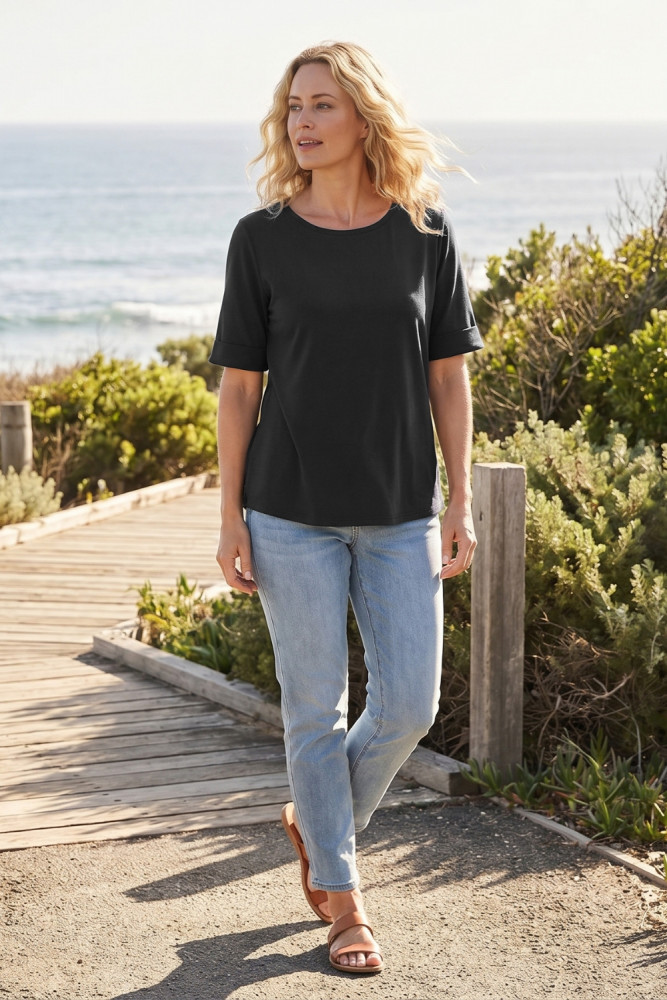 Cuff Hem T-shirt