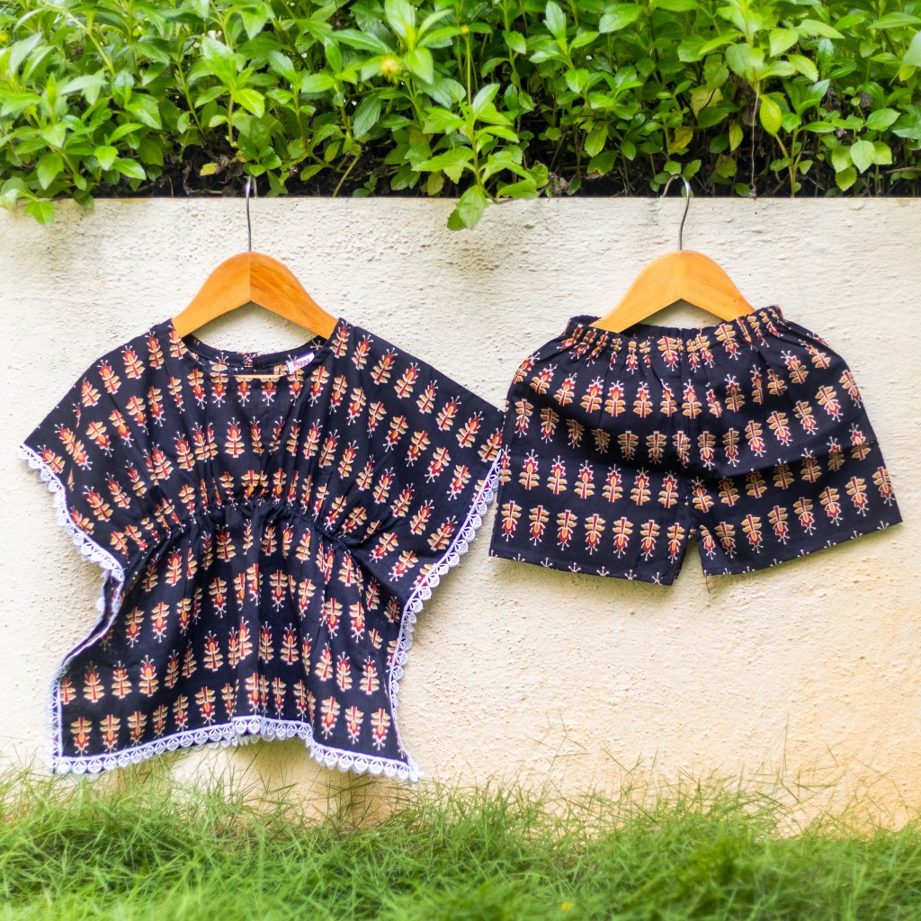 Black and Maroon Floral Print Kaftan Sets with Shorts