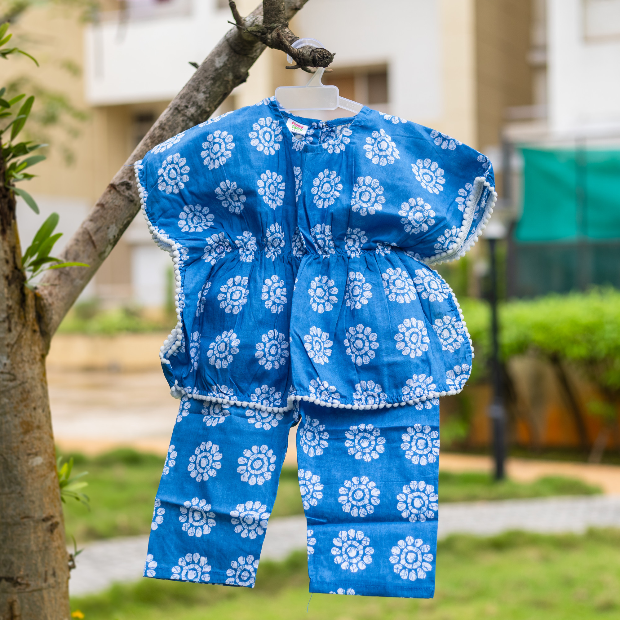 Blue and White Floral Print Kaftan Sets with Pants