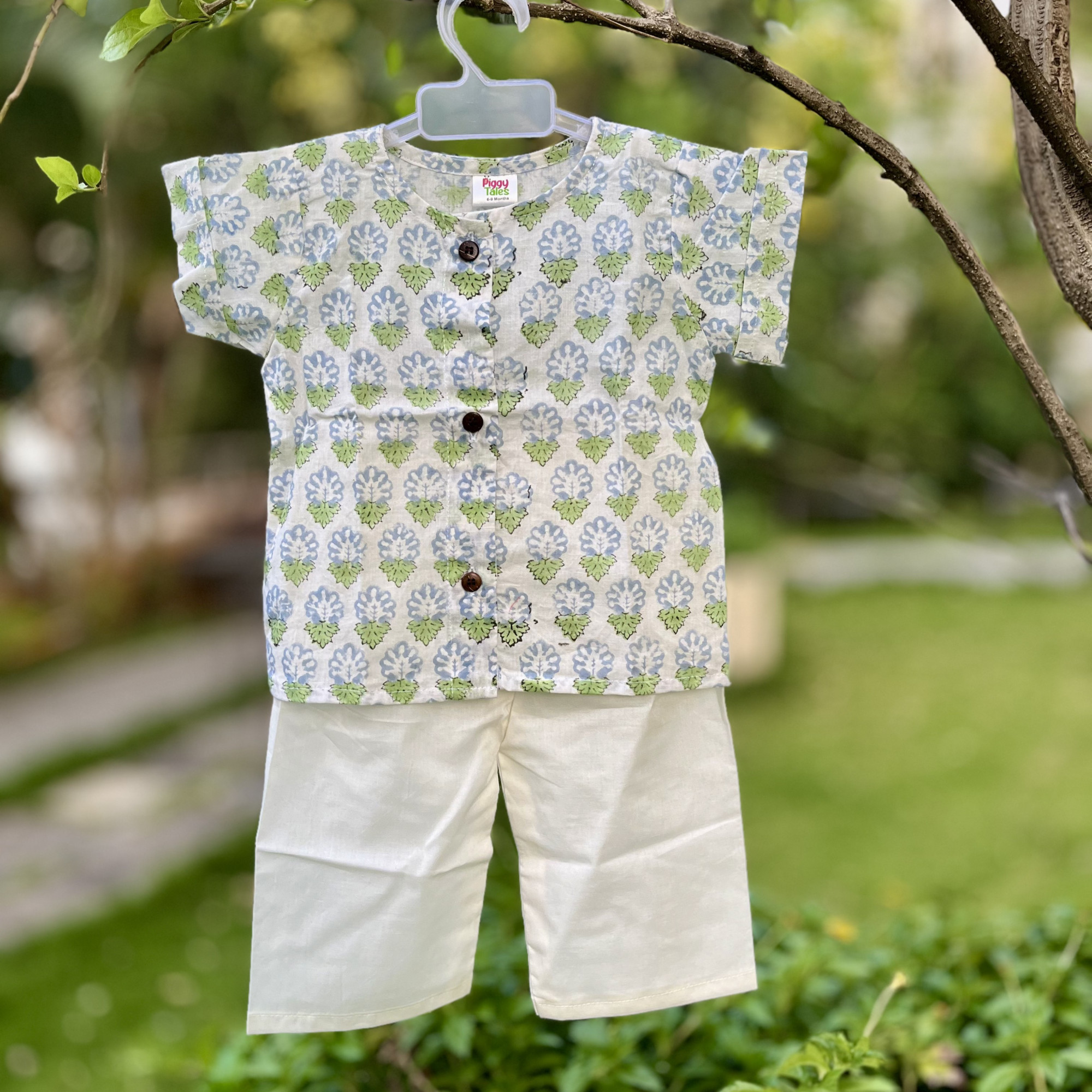 White Floral Short Kurta and Pajama Sets