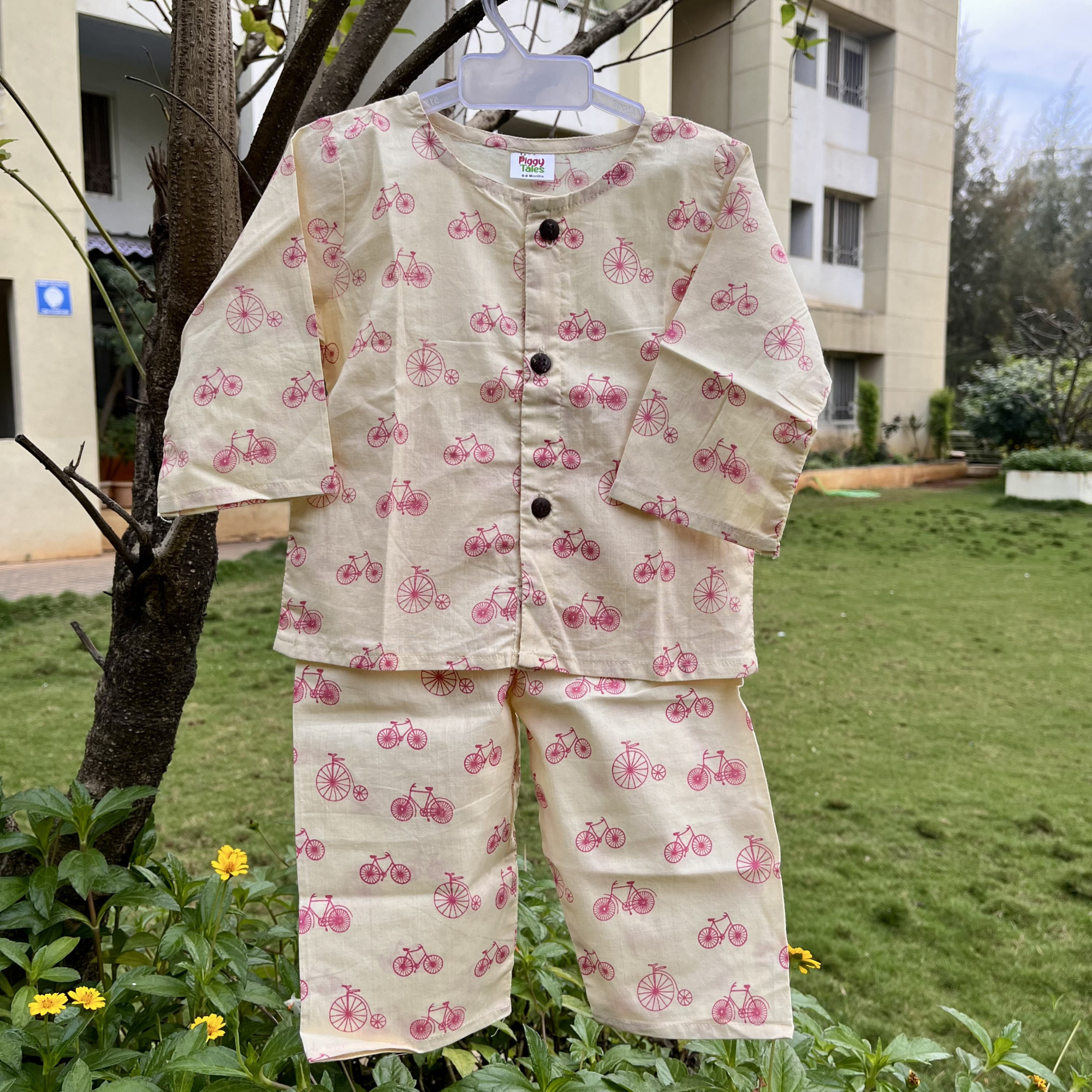Cream and Pink Cycle Print Set