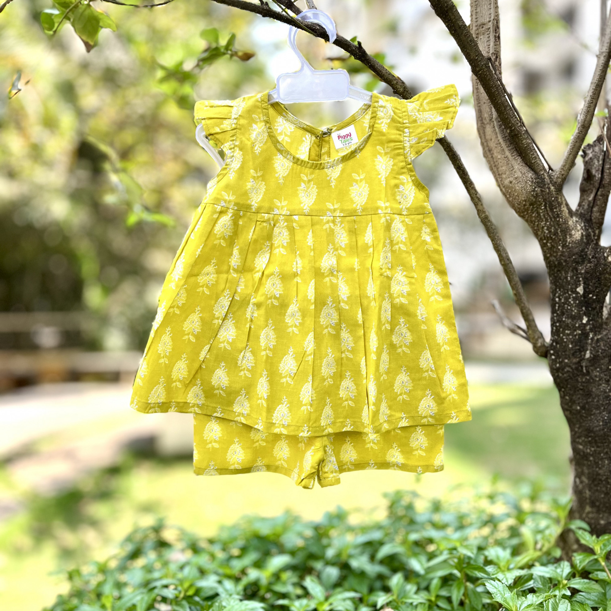 Spring Green Frock-Style Top and Shorts