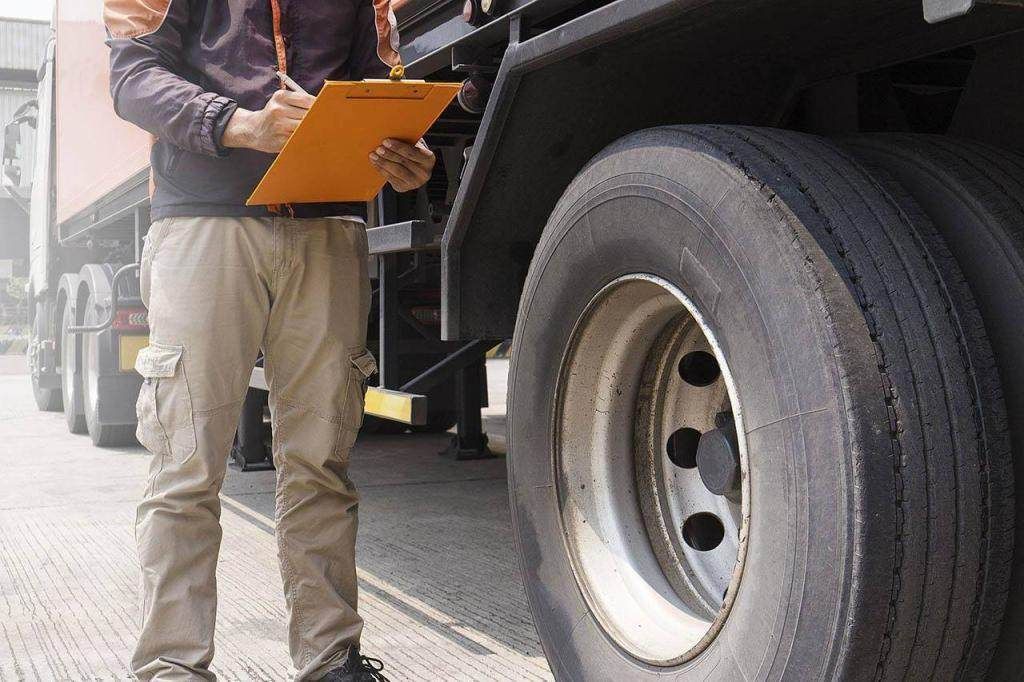 commercial truck tyre