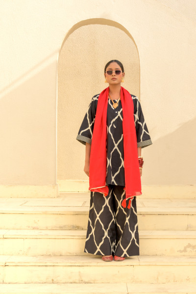 Chikki Set, Odyssey Black