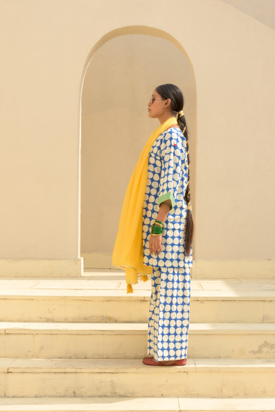 Chikki Set, Popole Blue