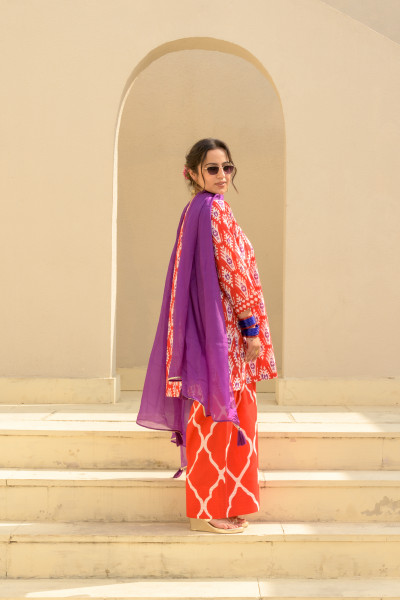 Chikki Set,Farsi Red