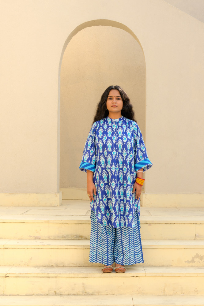 Image of Pinky Set, Farsi Blue