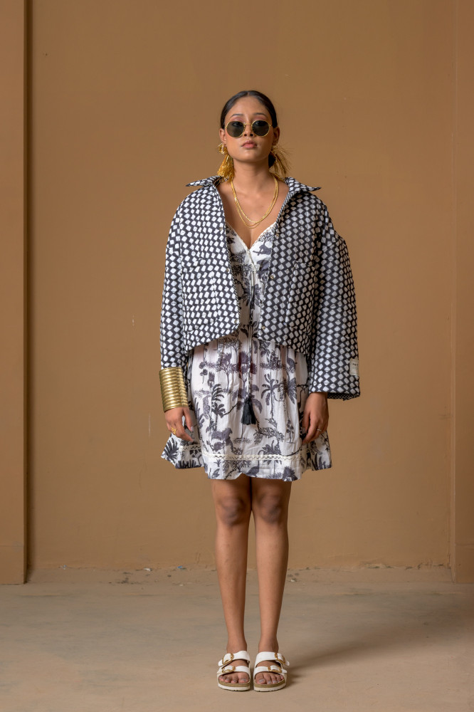 Image of Zingo Jacket,Staple Black