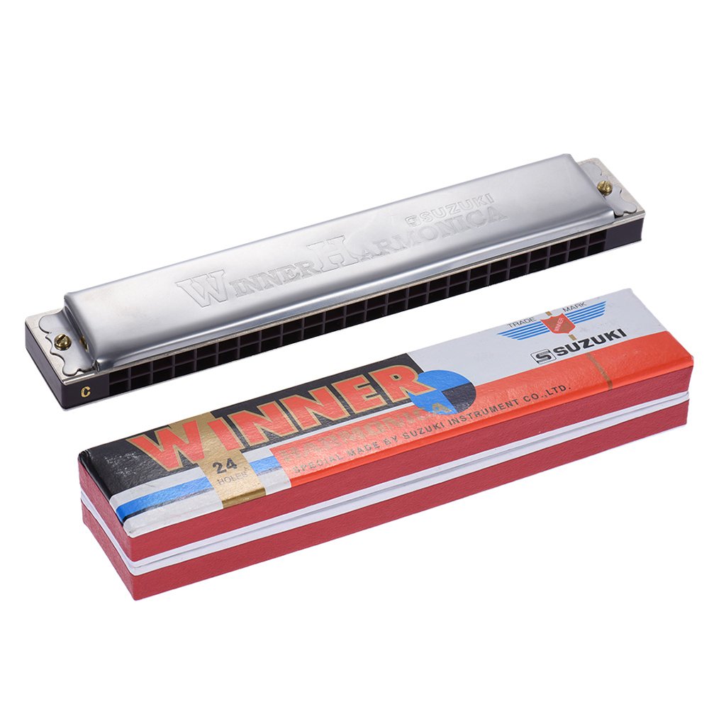 Suzuki W-24C Winner Series / Tremolo Harmonica