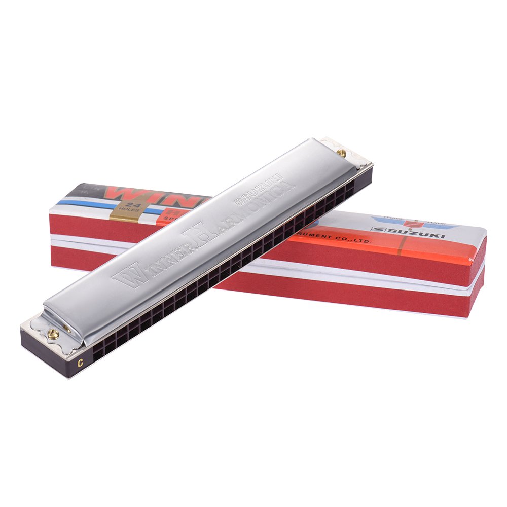 Suzuki W-24C Winner Series / Tremolo Harmonica