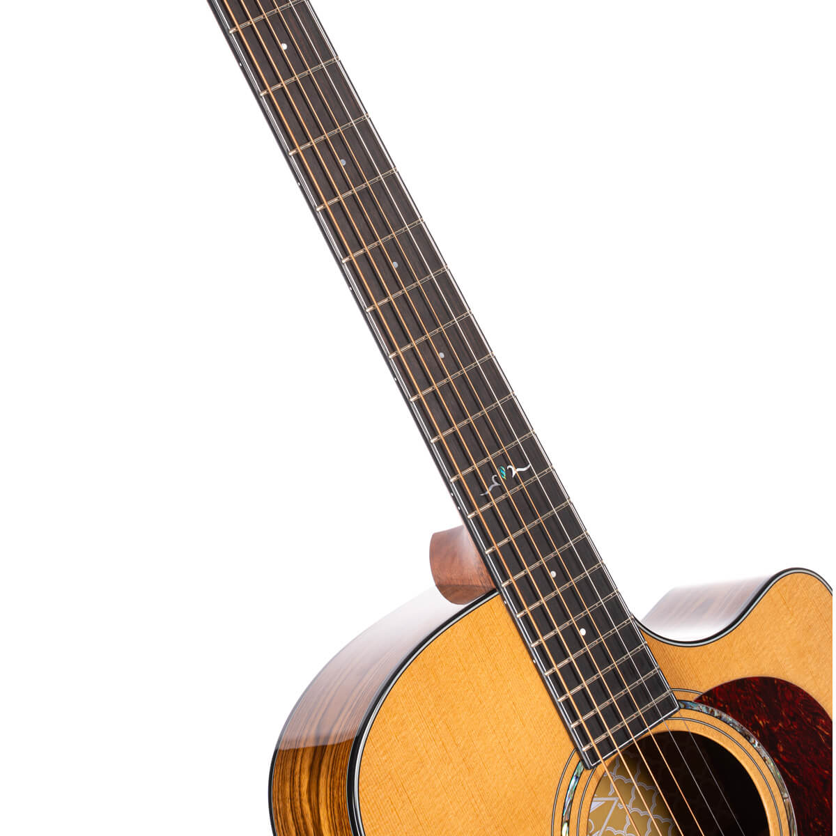Cort GOLD-A6 Bocote Natutral Cutaway Electro-Acoustic Guitar