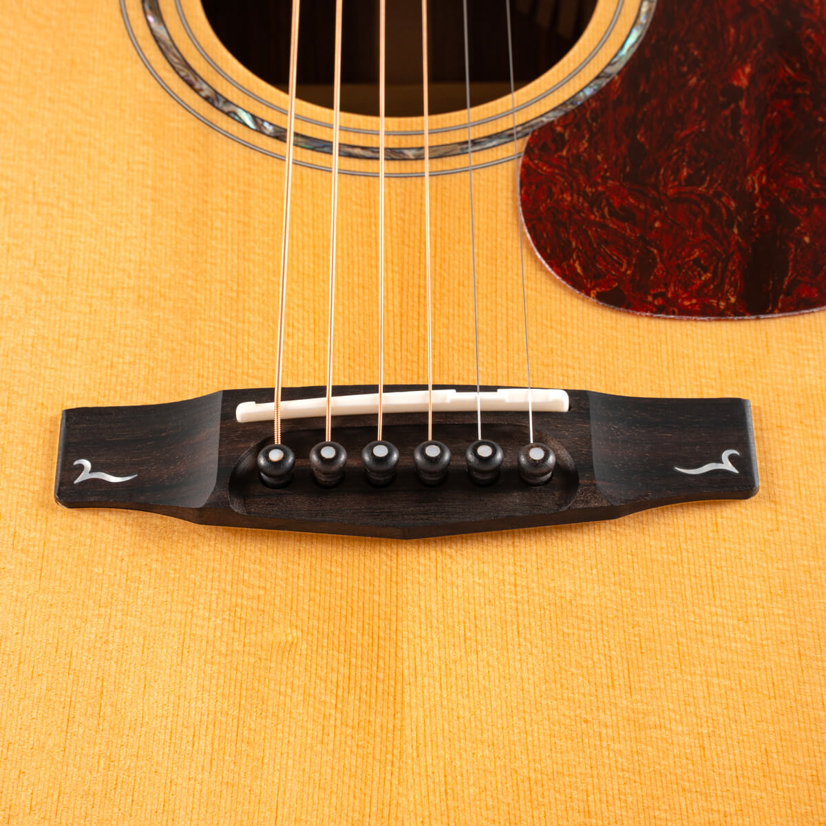 Cort GOLD-A6 Bocote Natutral Cutaway Electro-Acoustic Guitar
