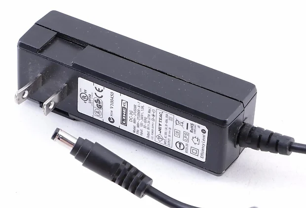 Line 6 980300041 DC-3G 9V Power Adapter