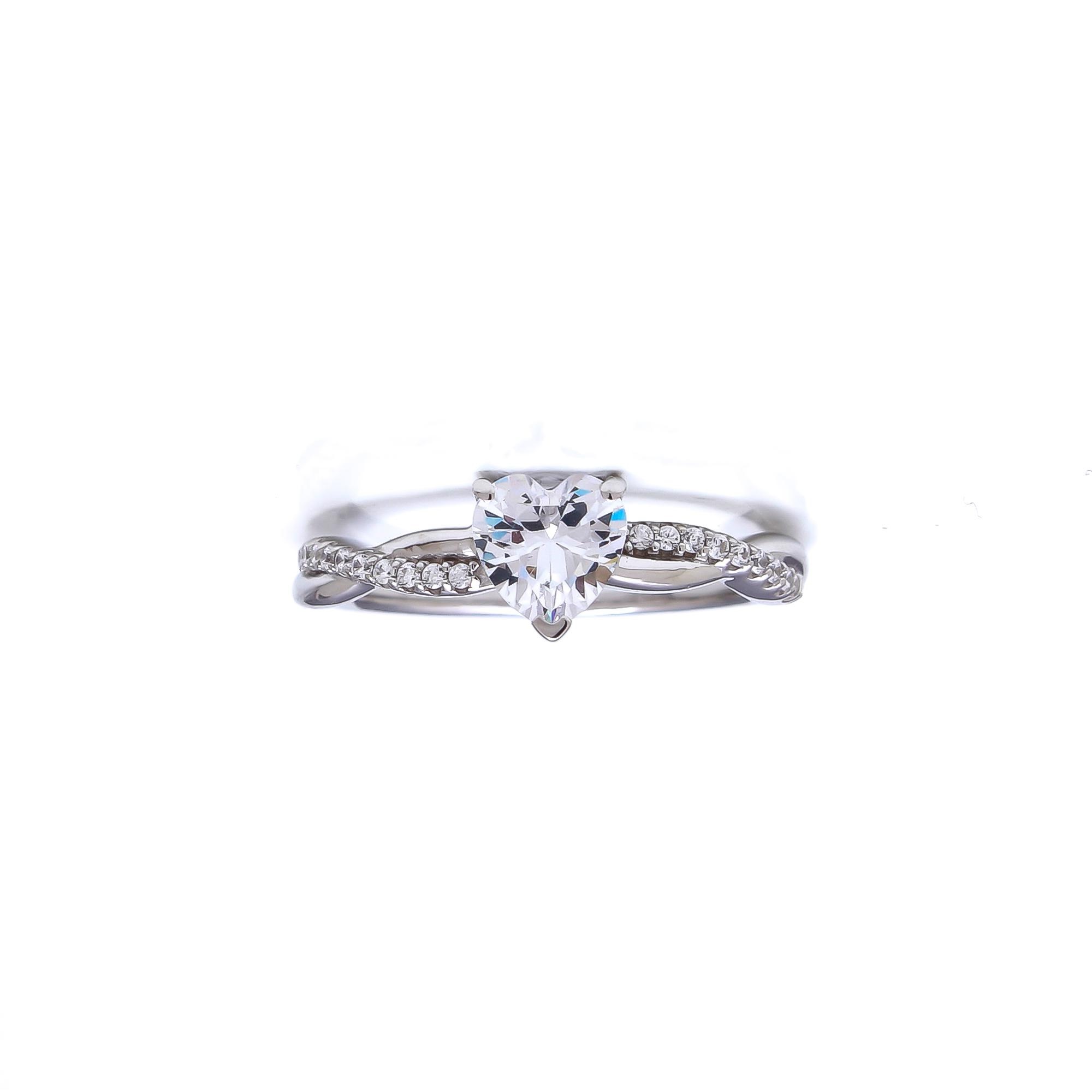 Lab Grown Diamond Twisted Shank Heart Shape Ring