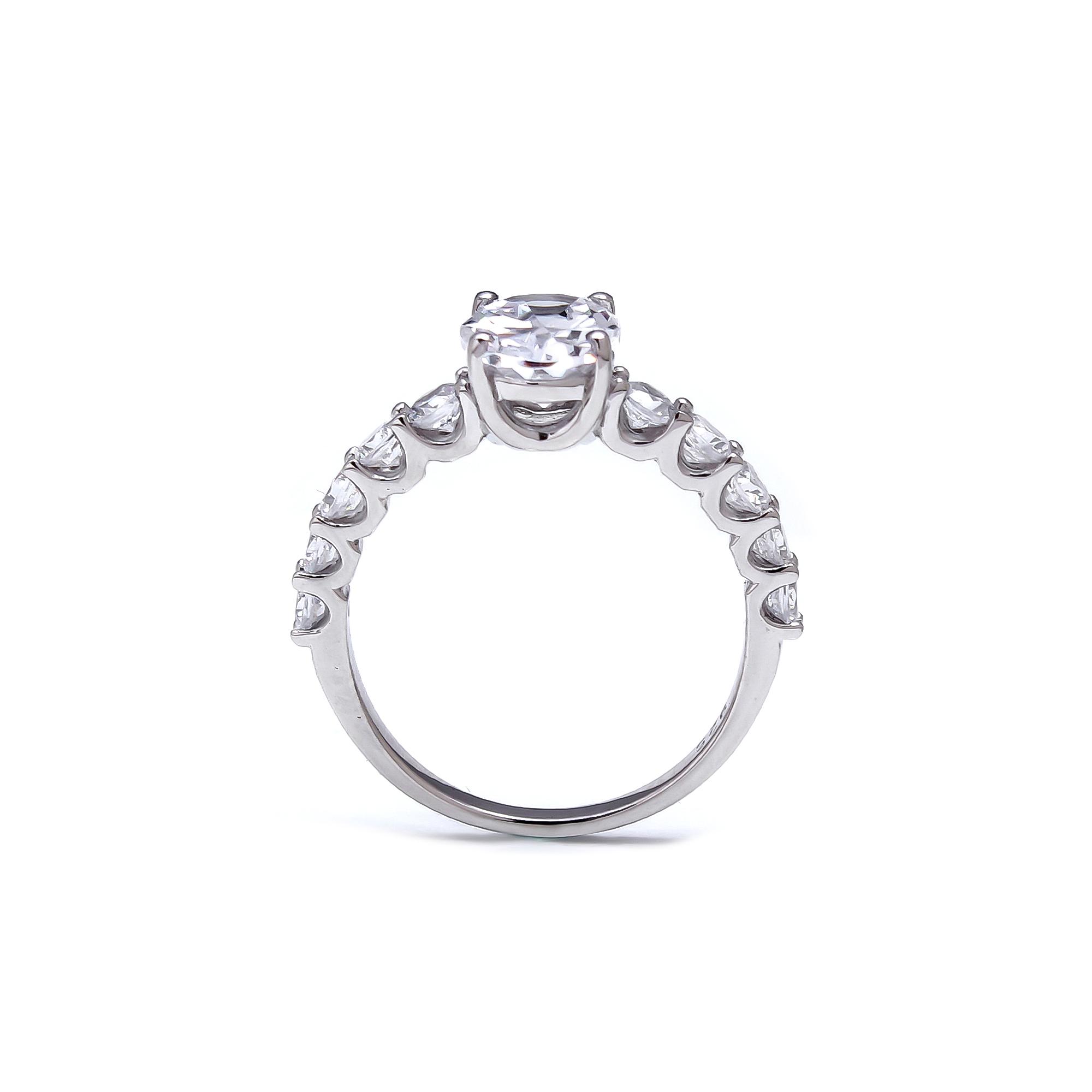 Lab grown Diamond Oval Engagement Ring