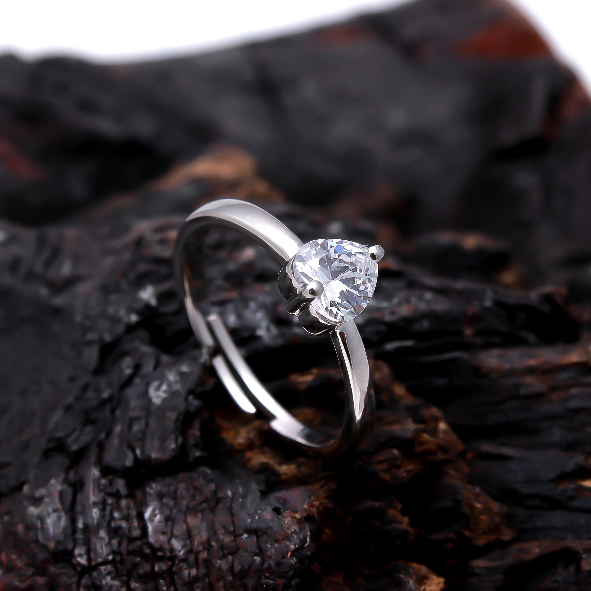 Heart Shape Lab Grown Diamond Solitaire Ring