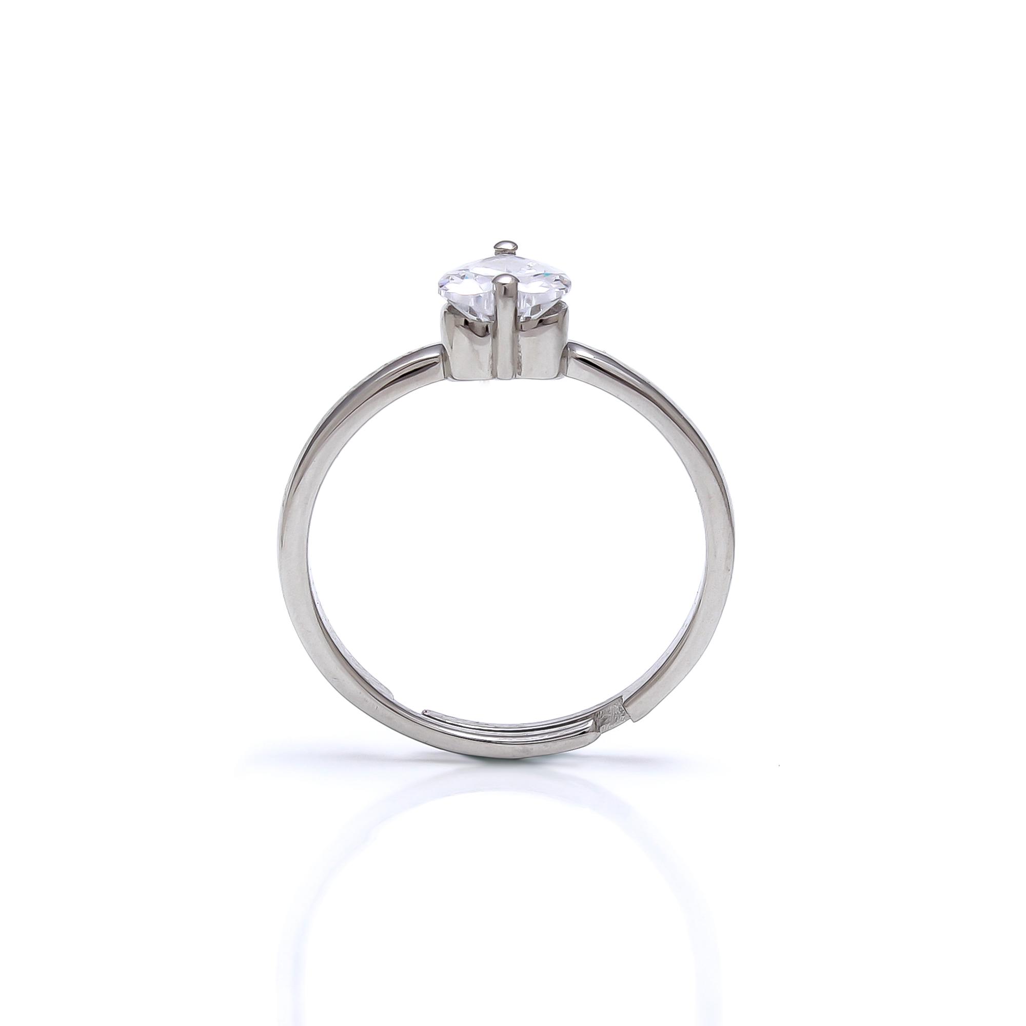 Heart Shape Lab Grown Diamond Solitaire Ring