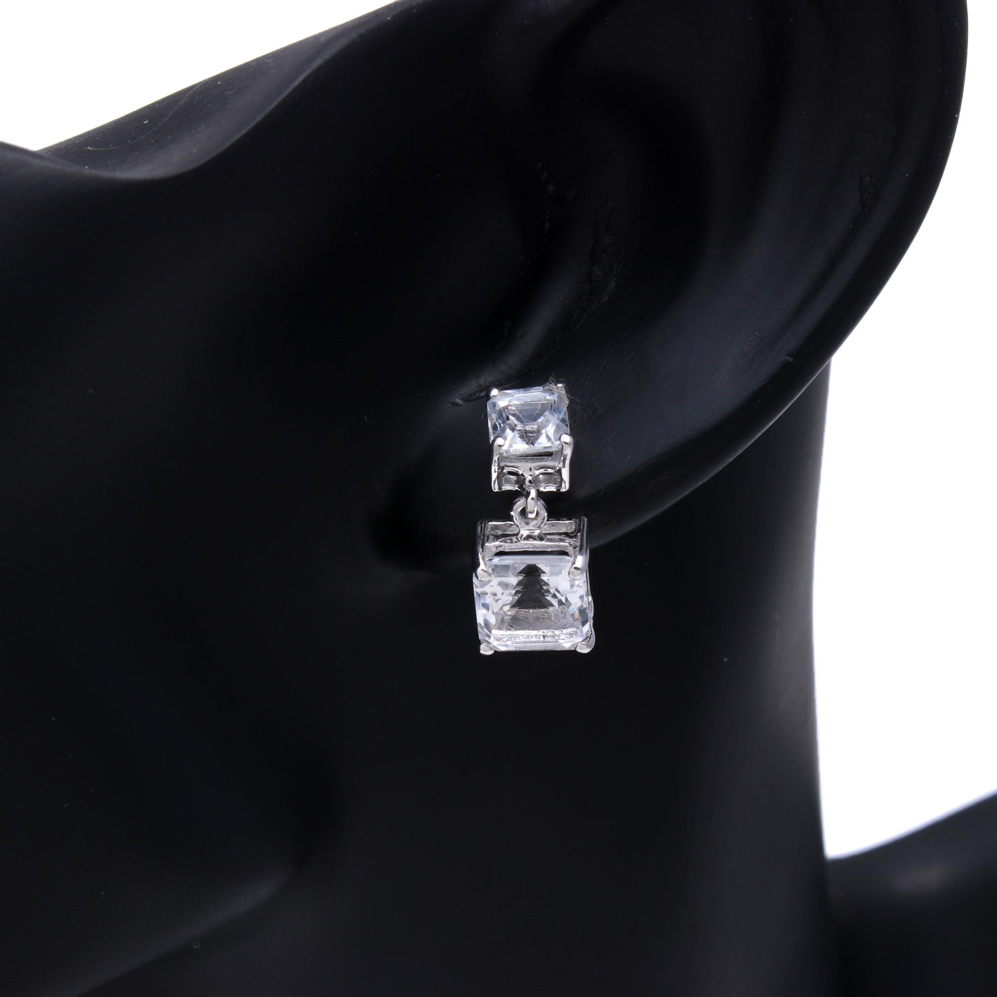 Lab Grown Diamond Drop Earrings
