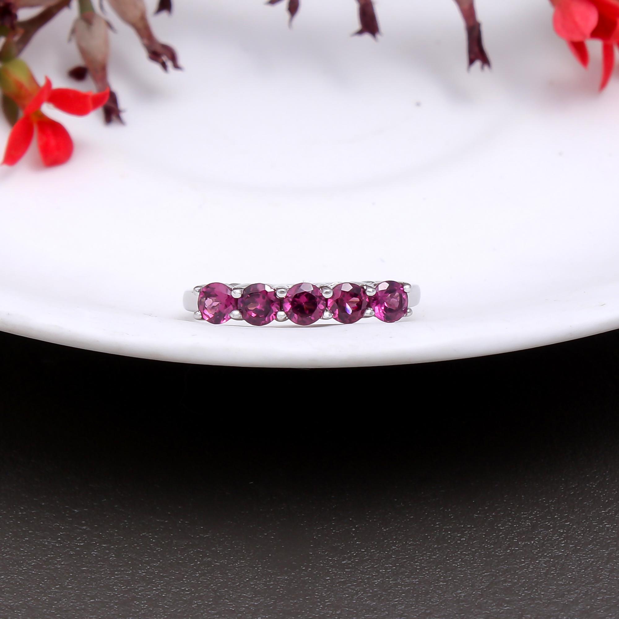 5 Stone Rhodolite Garnet Band
