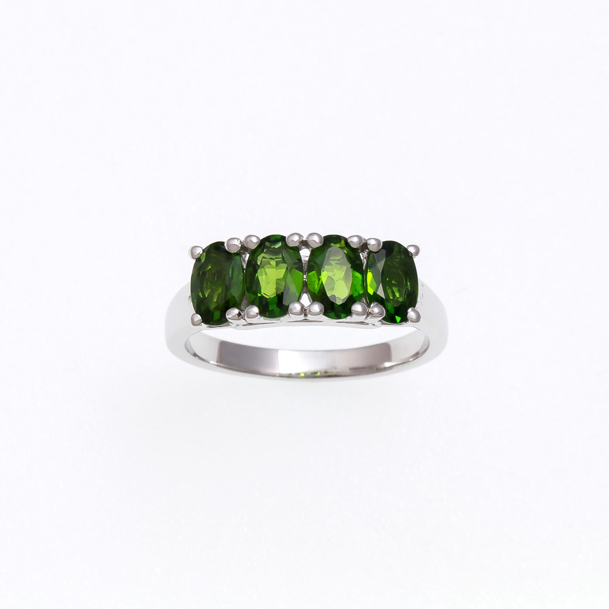 Chrome Diopside Ring