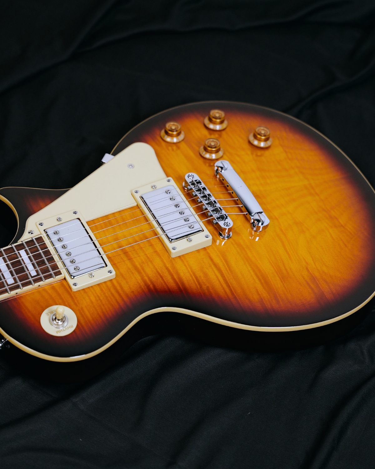 SQOE SELP220 HONEY FLAME