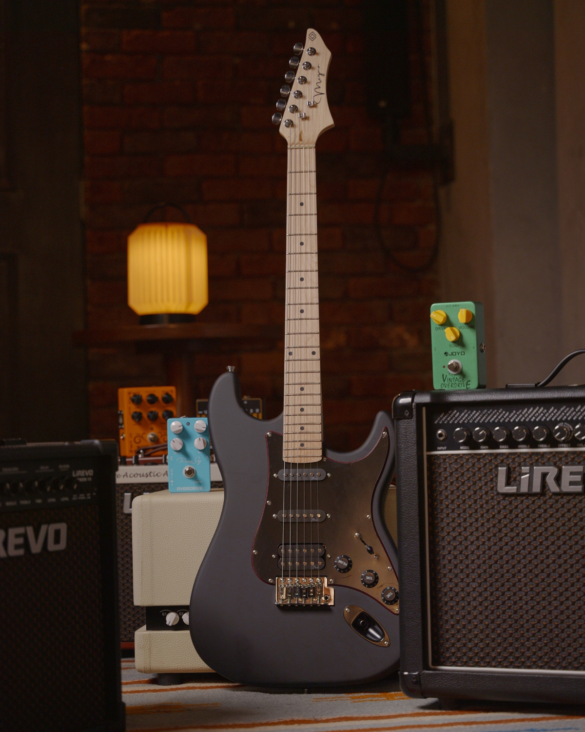 Strydom ST20M Black Ember Electric Guitar HSS