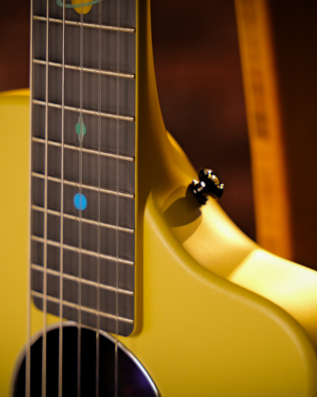 Natasha Cosmos NSX Carbon Fibre Classical Guitar with Smart Pickup glaze gold