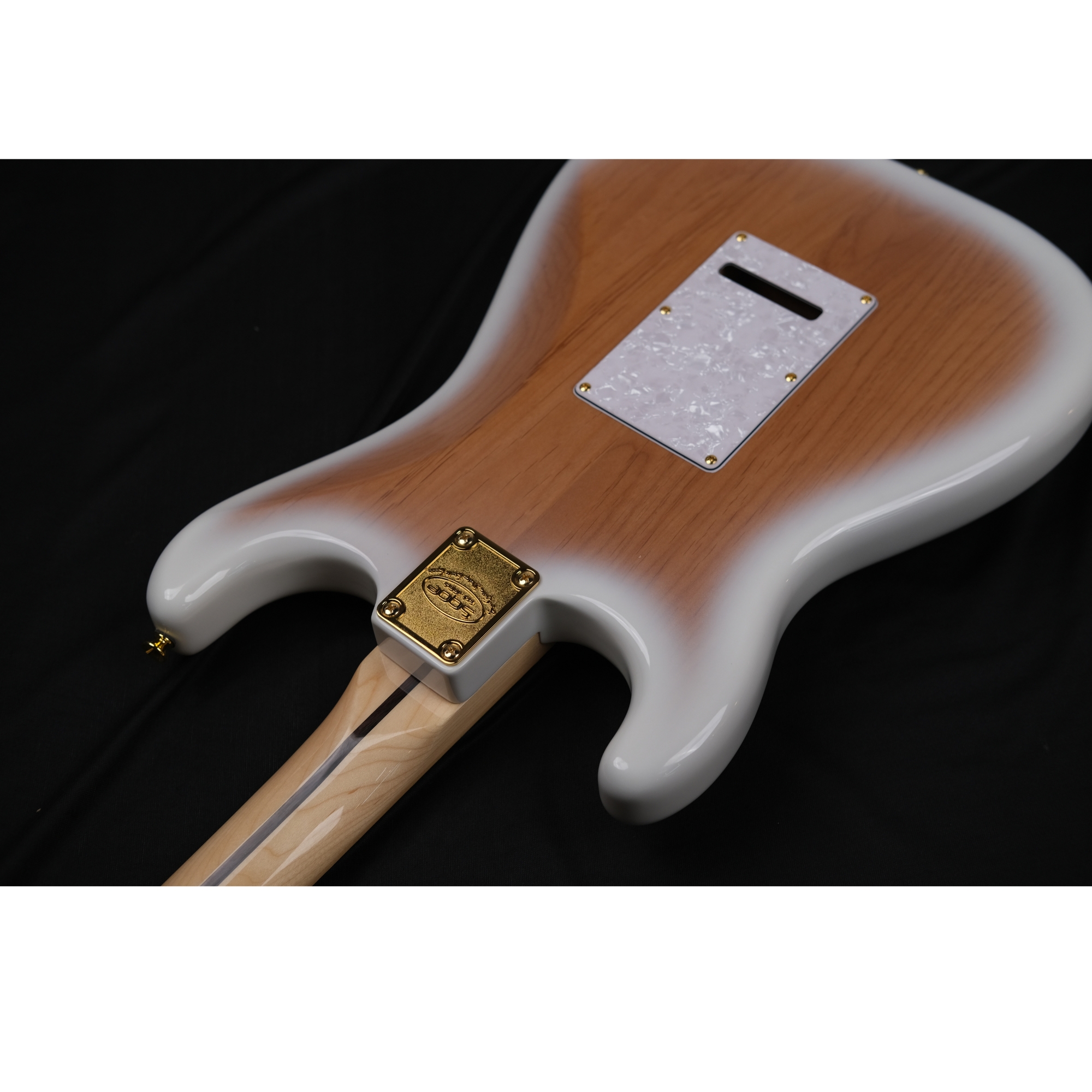 SQOE SEST900 alnico 5 HSS Flame maple top - Solar flare