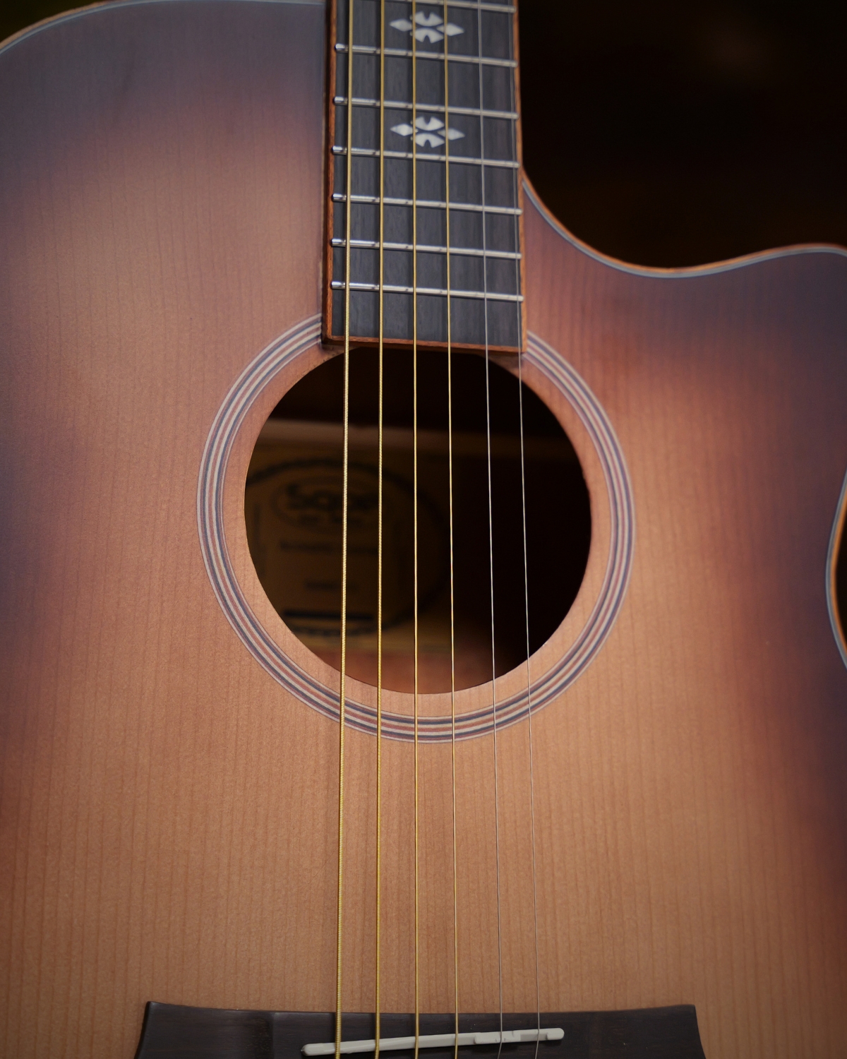 GA40C Tobacco sunburst Solid Spruce Top Acoustic Guitar Mahogany Back Sides