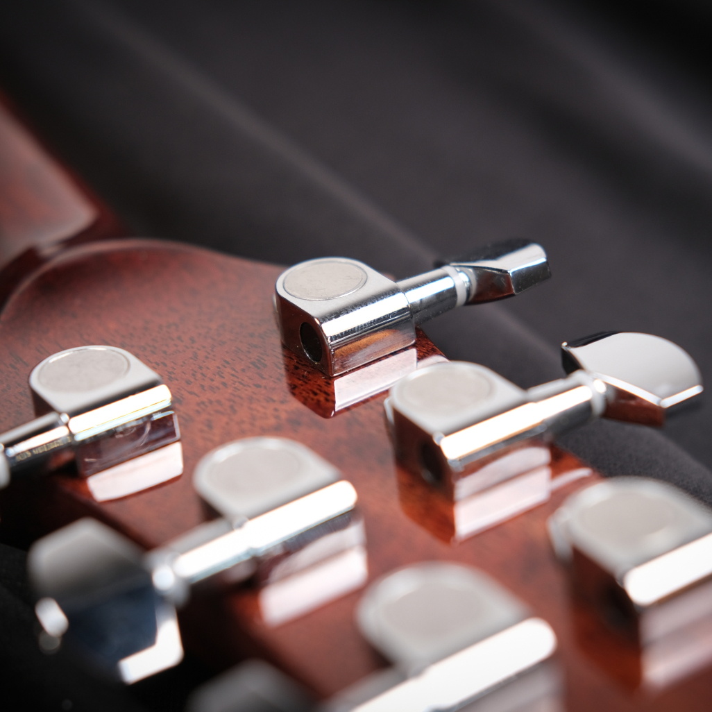 Strydom F240C auditorium acoustic guitar Tobacco gloss