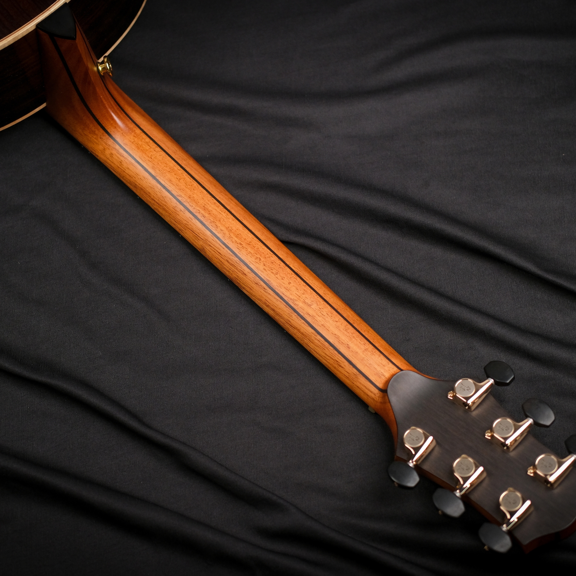 Hsienmo F shape custom 3A Spruce 3A wild east indian rosewood acoustic guitar