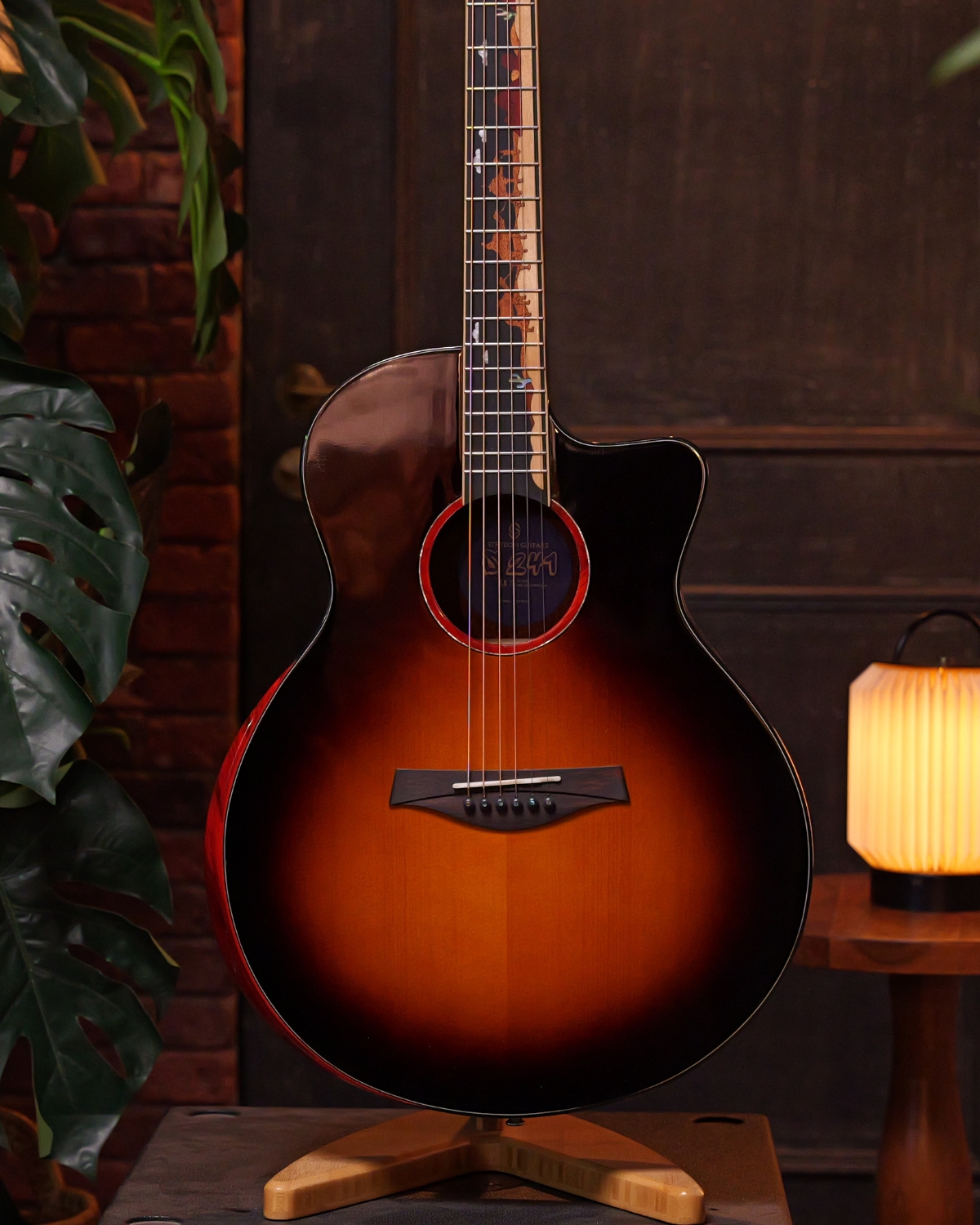 Strydom - Dune SGA241C Solid Top Acoustic guitar Sunset