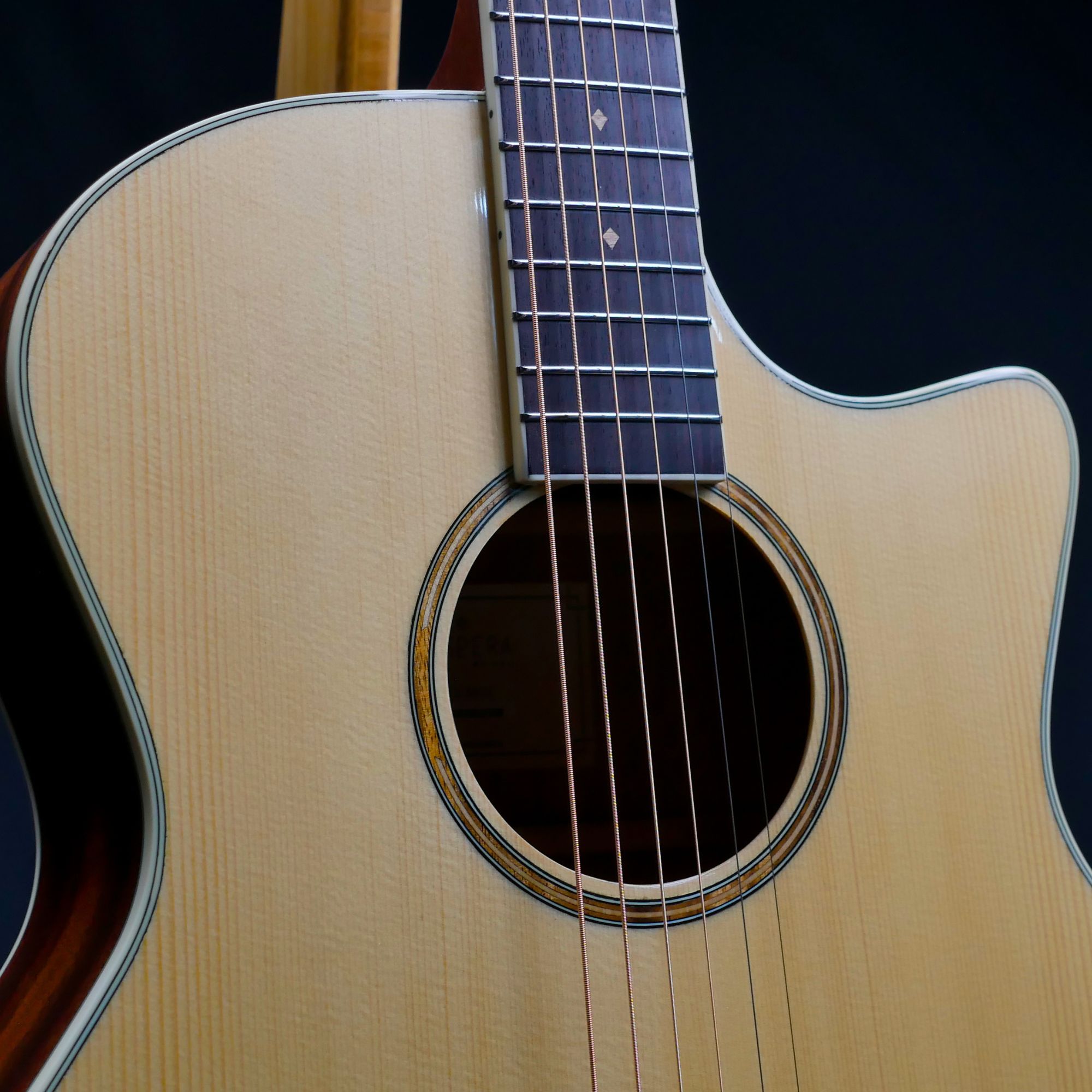 VESPERA - HEX VG300E SOLID TOP WITH LR BAGGS ELEMENT VTC EQ NATURAL