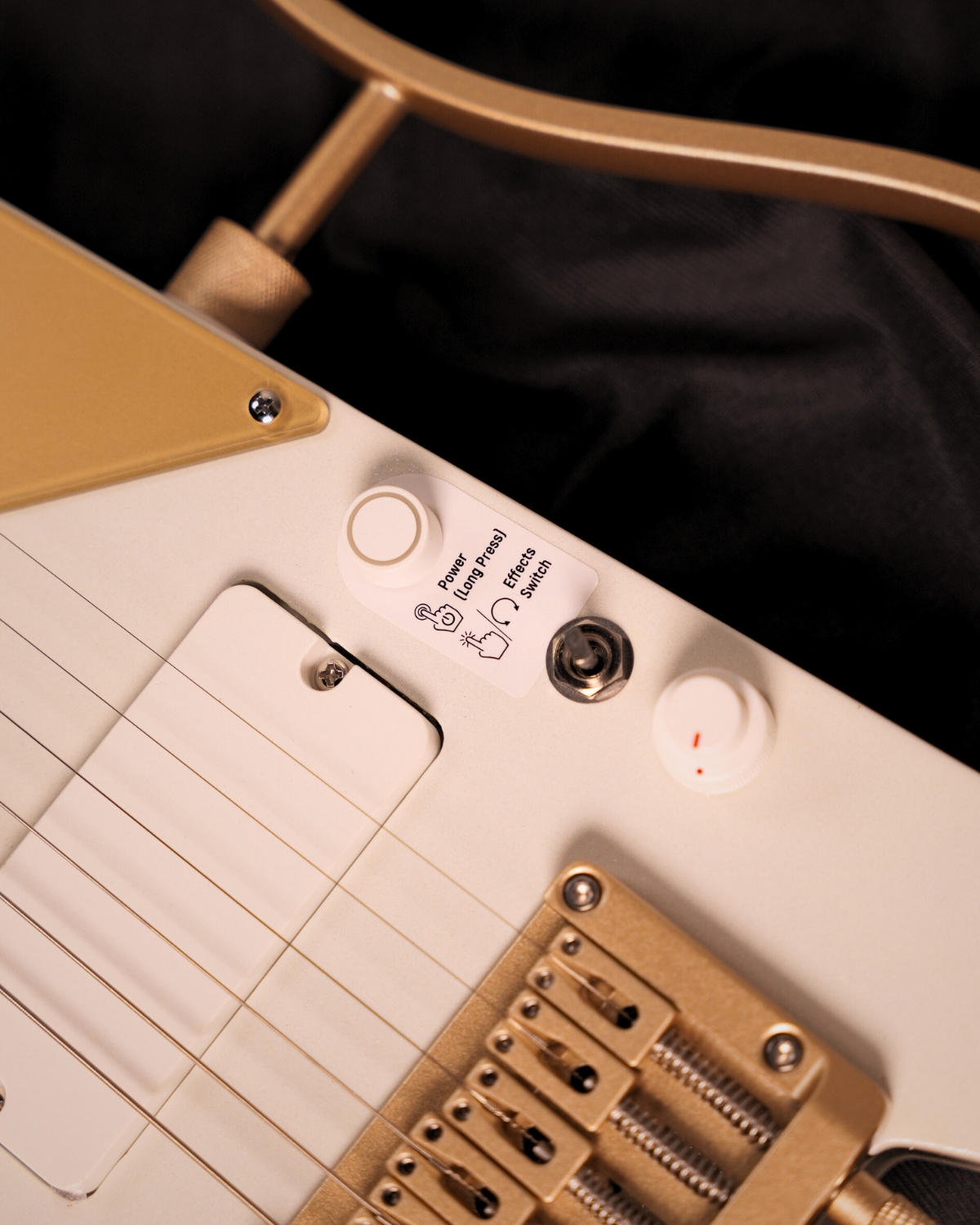 Donner HUSH X PRO white luxe Electric Guitar Kit - Smart Travel Guitar with Dozens of Preset Combinations 7 Tone Sim Options