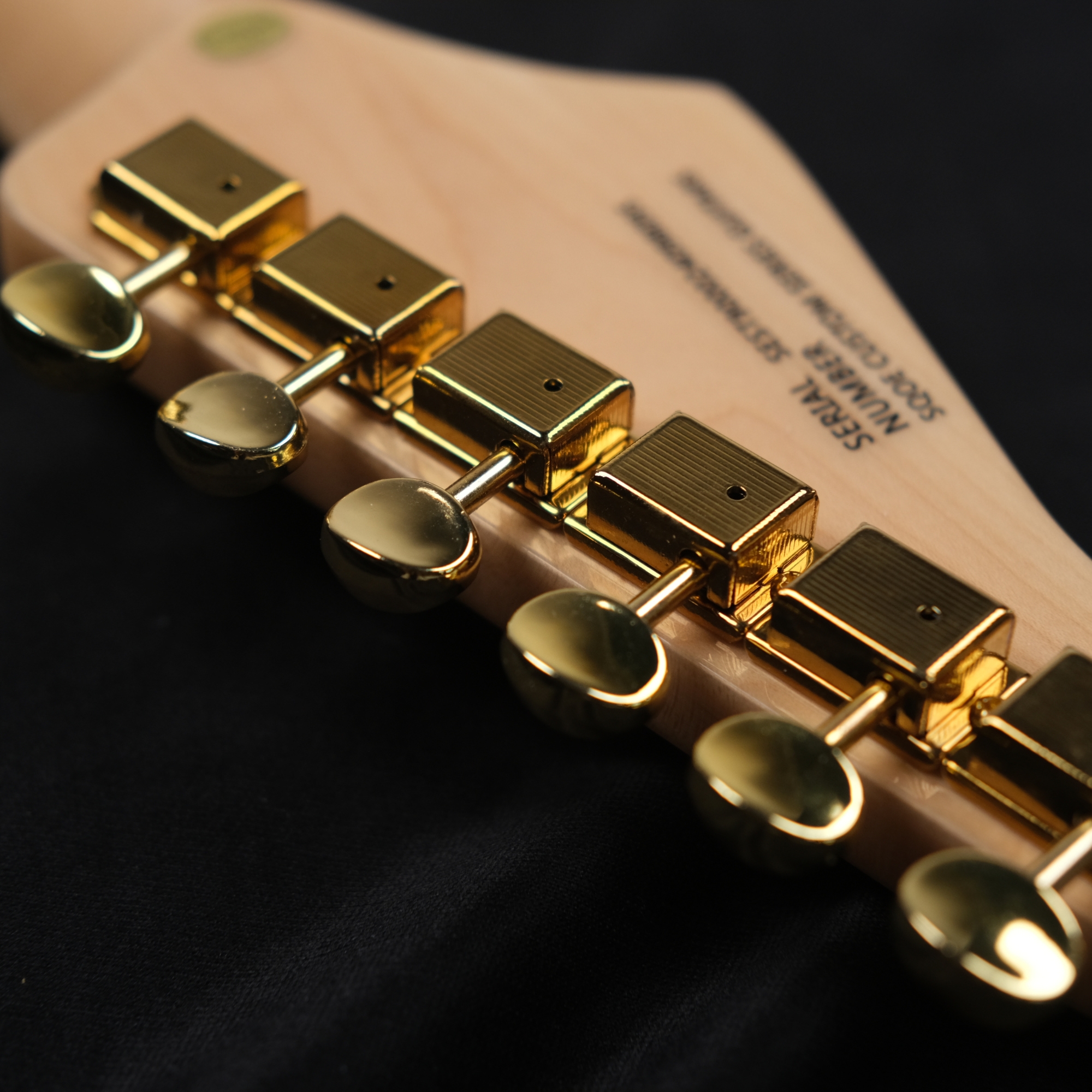 SQOE SEST900 alnico 5 HSS Flame maple top - purple haze