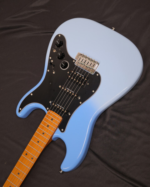 Strydom ST30 PRO Riot 1S Morning Sky Blue roasted maple fingerboard and HSS pickups