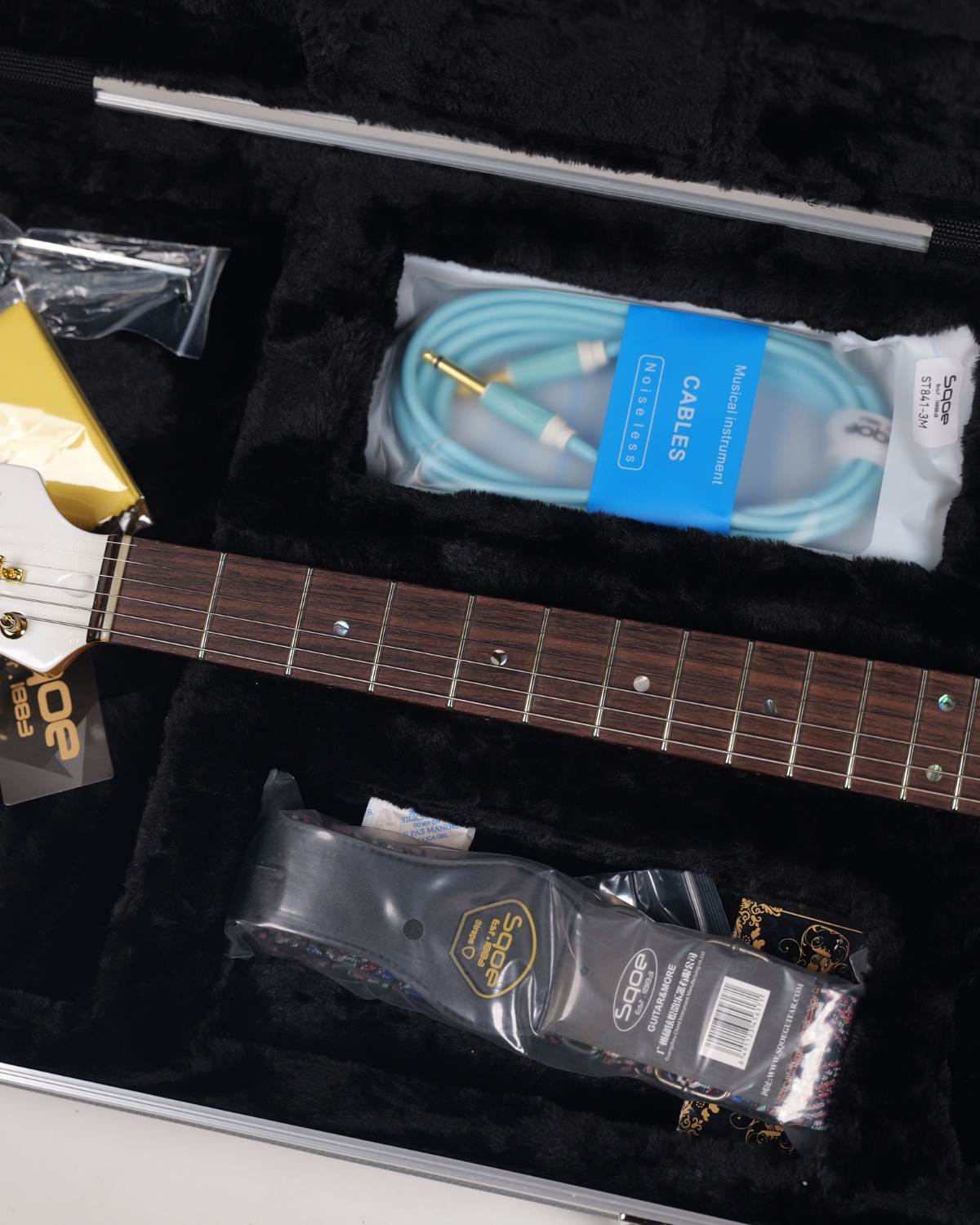 SQOE SETL1000FR  Pearl white Premium Custom Telecaster with Bigsby Tremolo  ABS Case