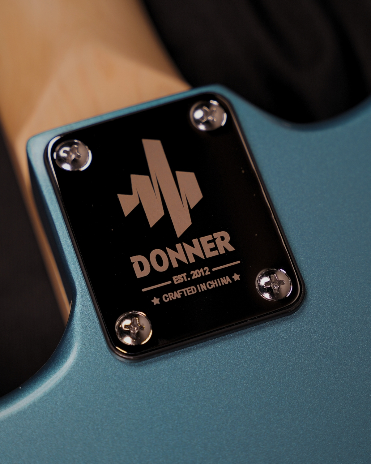 Donner DST-100T 39 Inch Full Size Electric Guitar Kit Solid Body Tidepool Beginner Starter with Amplifier Bag Capo Strap String Tuner Cable Picks