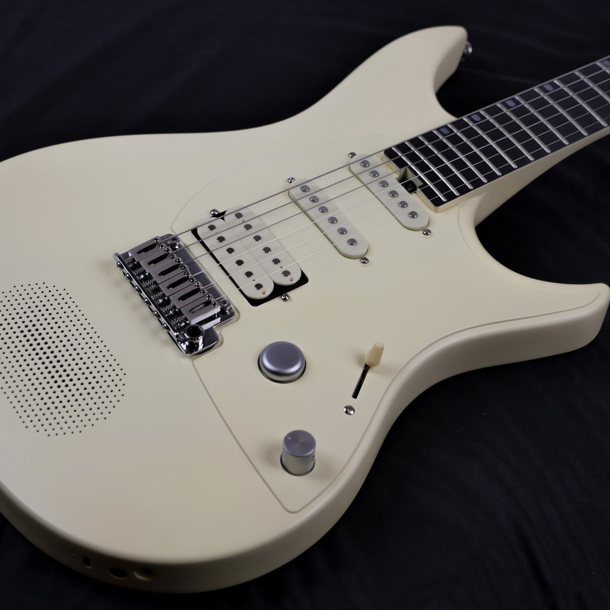 Enya Nova Inspire series Ivory smart electric guitar exclusive thickened bag Type-C charging cable