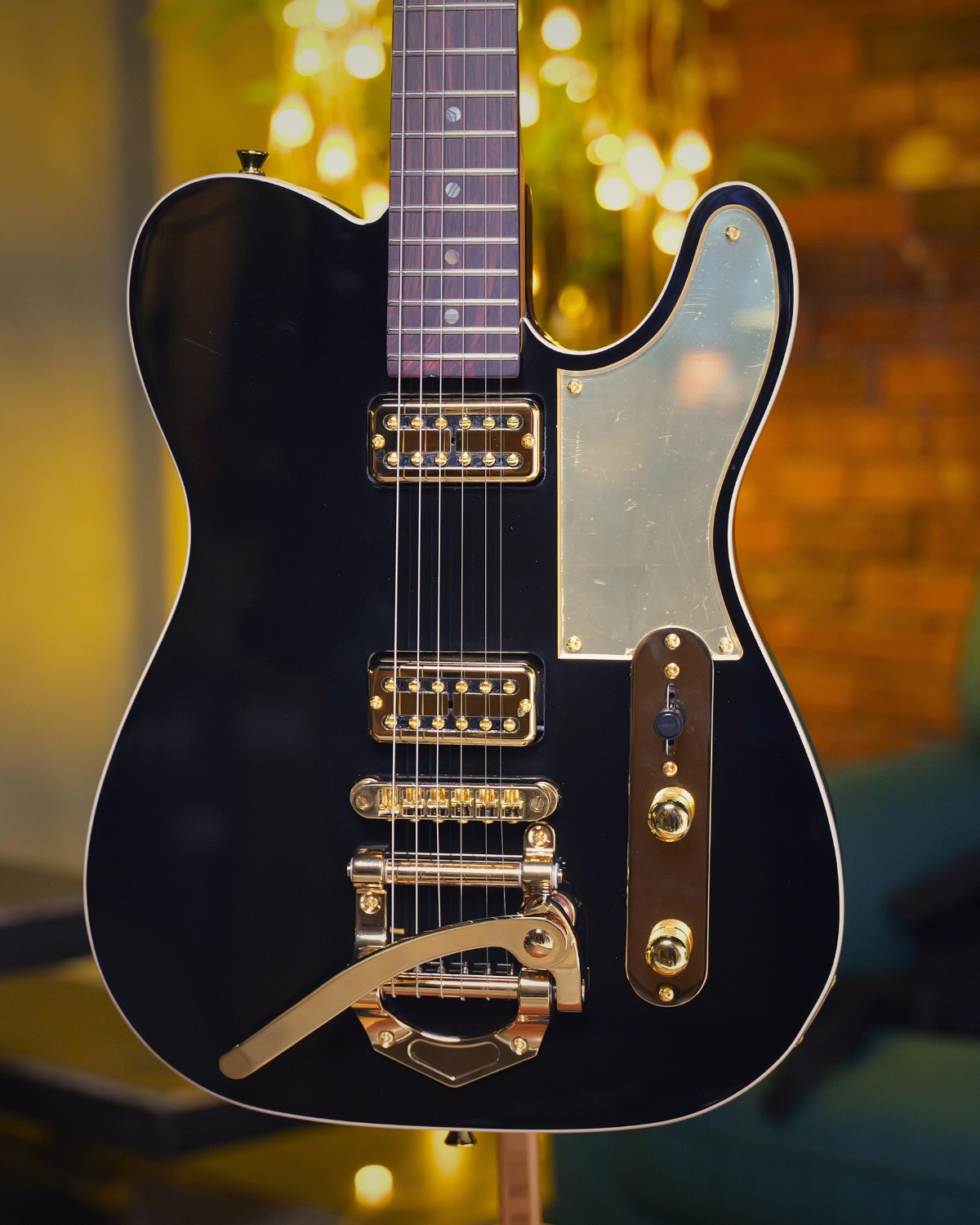 SQOE SETL1000FR  Phantom black Premium Custom Telecaster with Bigsby Tremolo  ABS Case