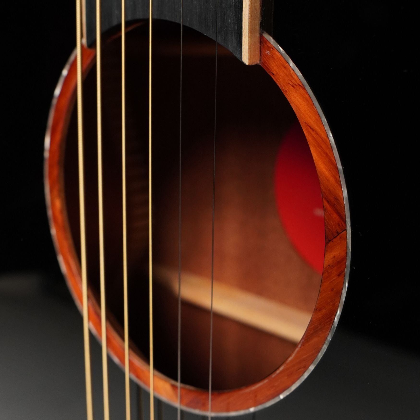 Strydom F239C 39inch Acoustic guitar Black top gloss