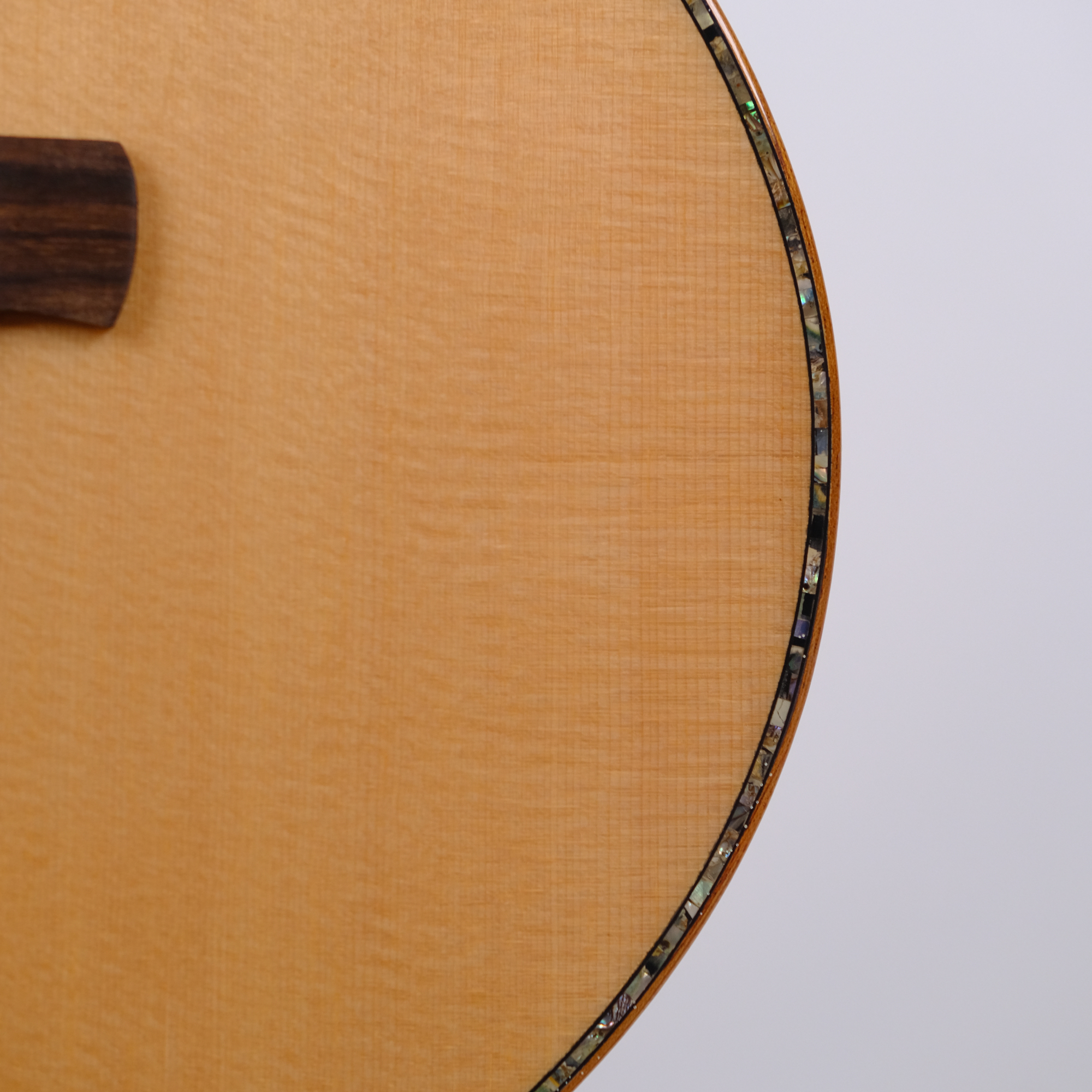 Stage S236CS NA - Solid top Travel guitar cutaway