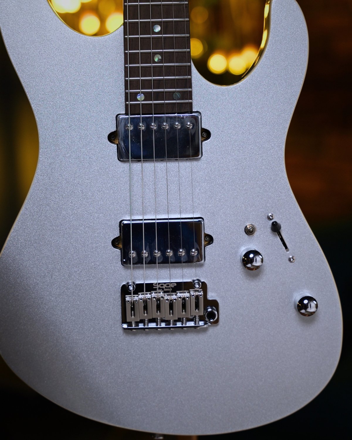 SQOE SEIB500 Sparkling Silver HH Super Strat series