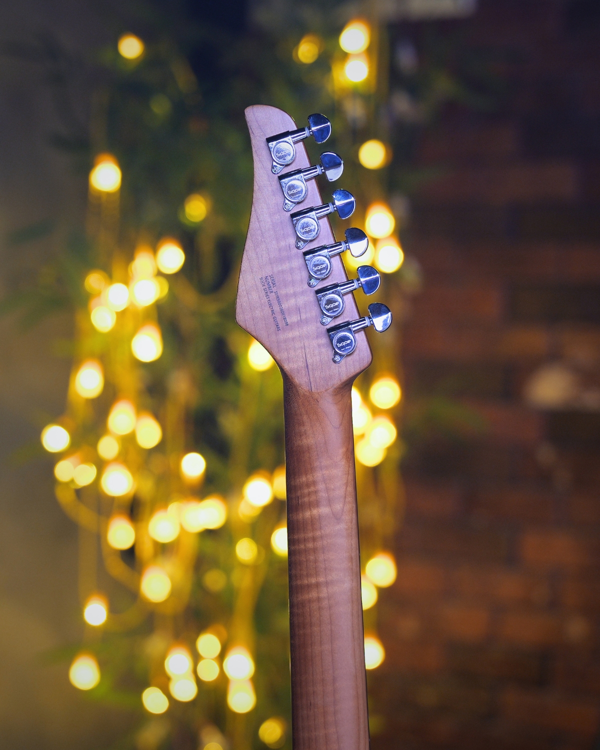 SQOE SEIB500 Sparkling Silver HH Super Strat series